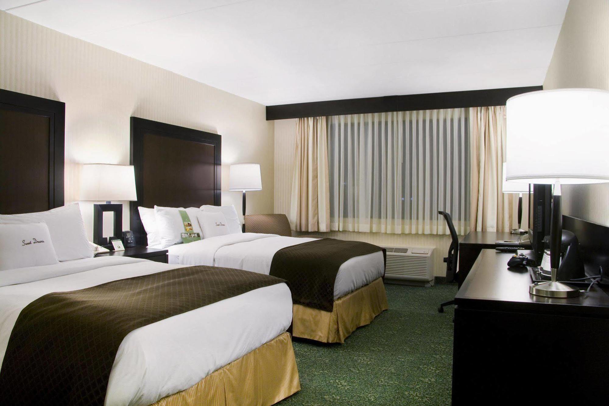 Doubletree By Hilton Chicago/Alsip Otel Oda fotoğraf